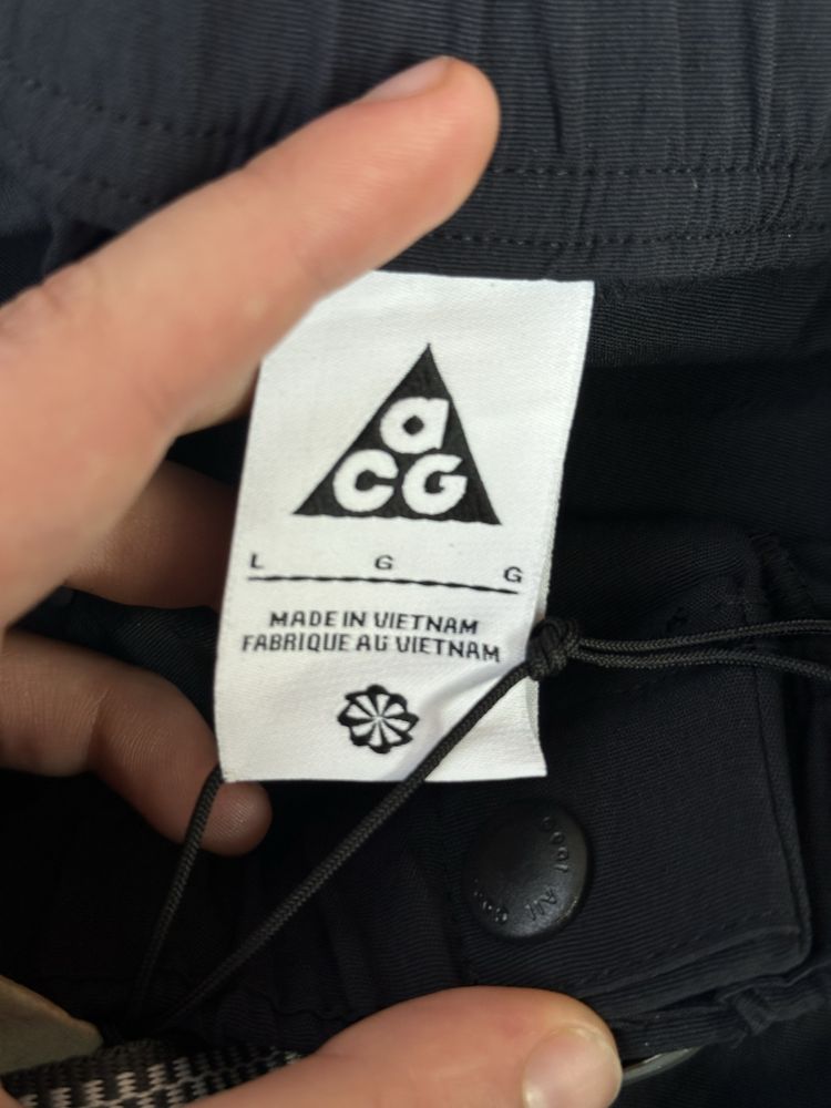 Nike ACG штани чорні карго на утяжках парашути goretex штаны