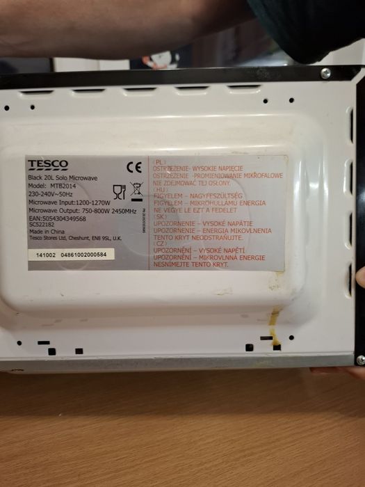 Mikrofala  z logo TESCO 40 zl