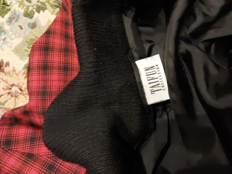 Куртка 38р пиджак.трикотажные рукава