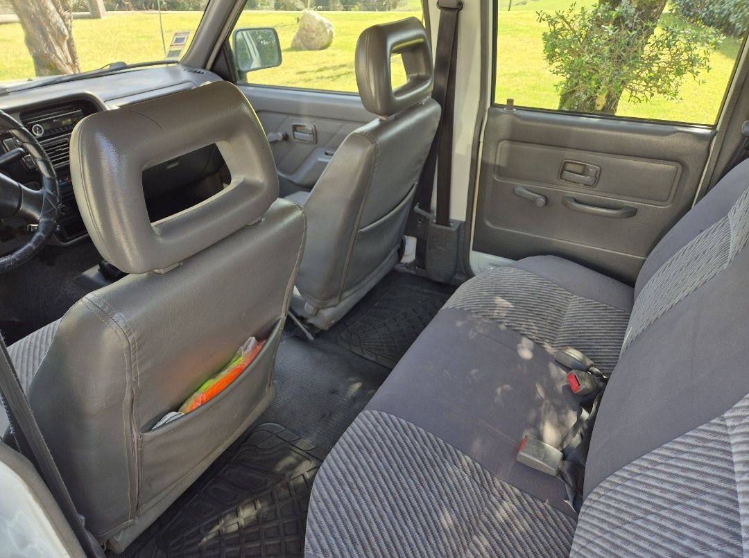 Opel Campo 2.5 Turbo 5 lugares