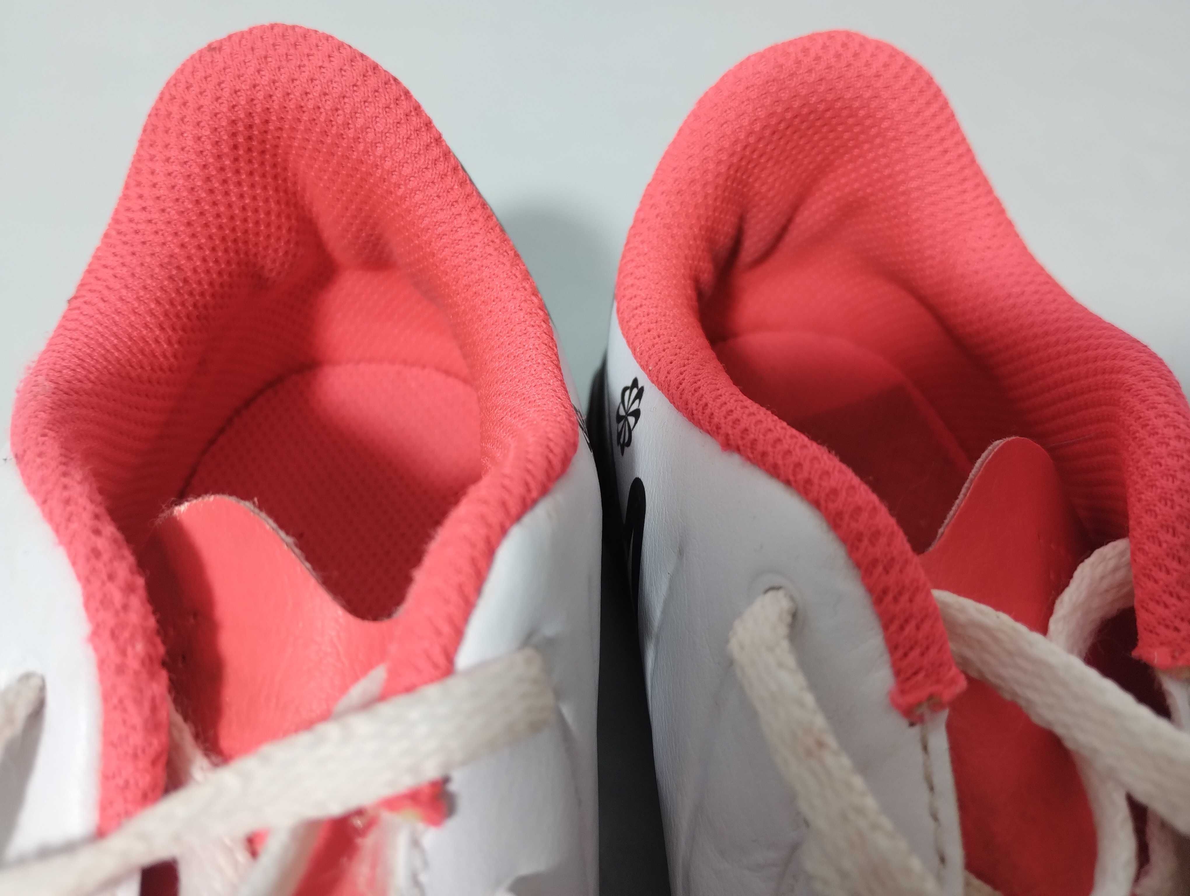 buty piłkarskie turfy nike 32