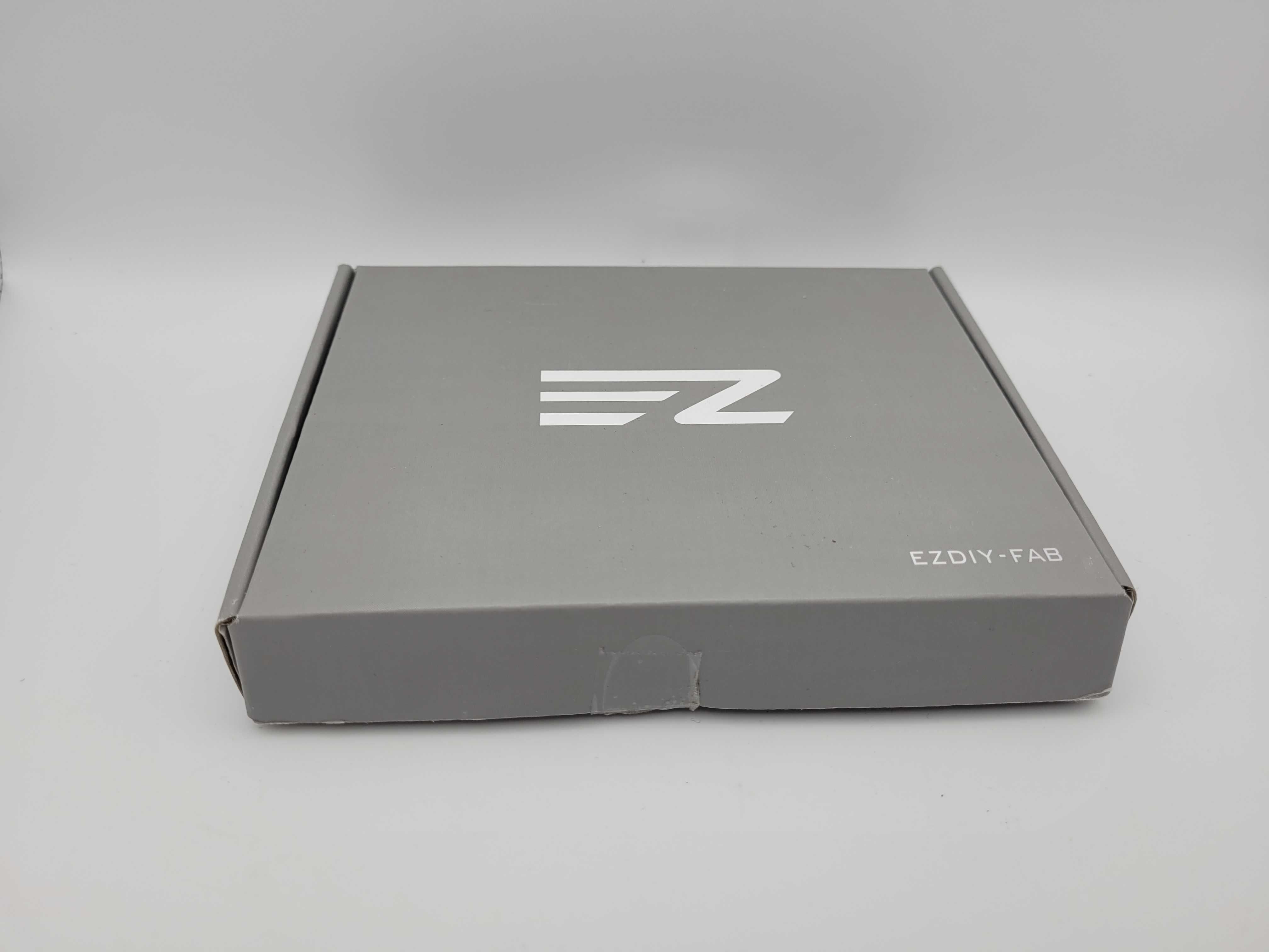 EZDIY-FAB Pionowy uchwyt karty graficznej