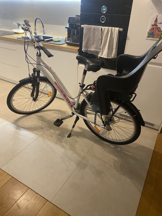 Rower damski z fotelikiem