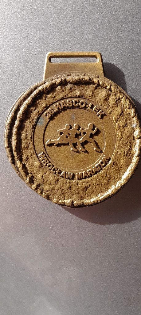 Pamiątkowy medal maraton Wrocław 2010