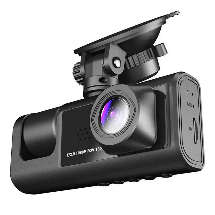 Видеорегистратор с тремя камерами 1080P