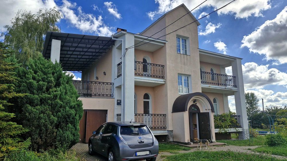 Продаж будинку 320 м2 ділянка 32,78 сот. Рославичі, Відео огляд!