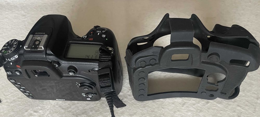 Nikon D7200 - Grip Meikke e Ruber Cover
