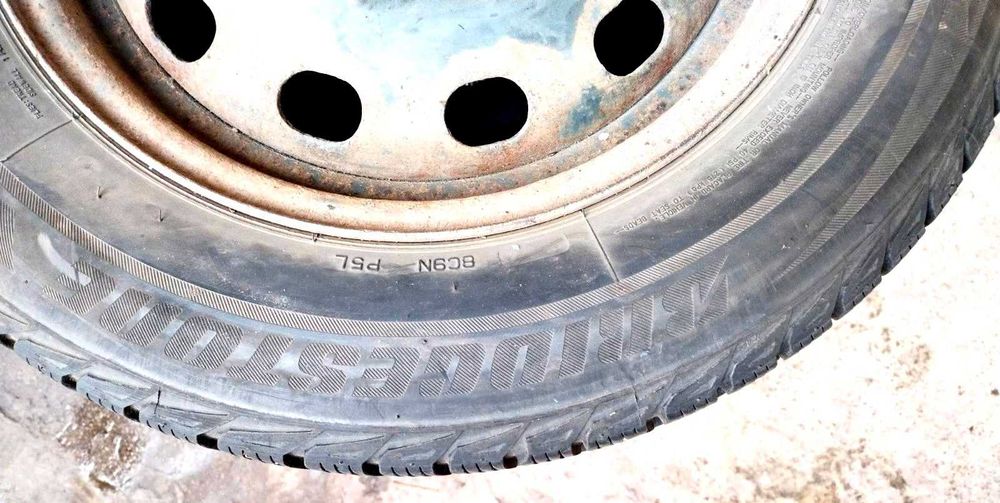 Резина зимова  195/65/ R15 ,91 Bridgestone Blizzak з дисками Т4x108