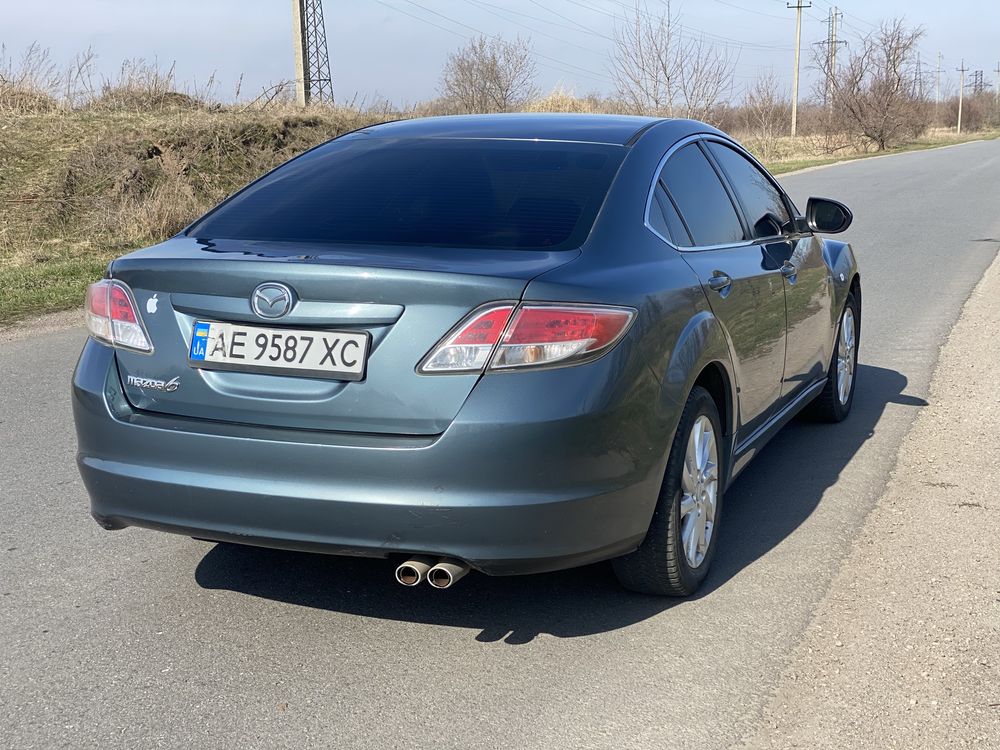 Mazda 6 автомат 2.5 газ/бенз