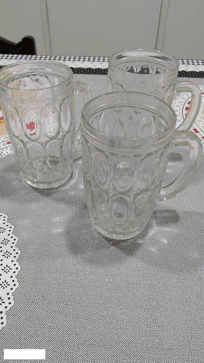 5 Canecas vintage com 0,30 Lts./ cada