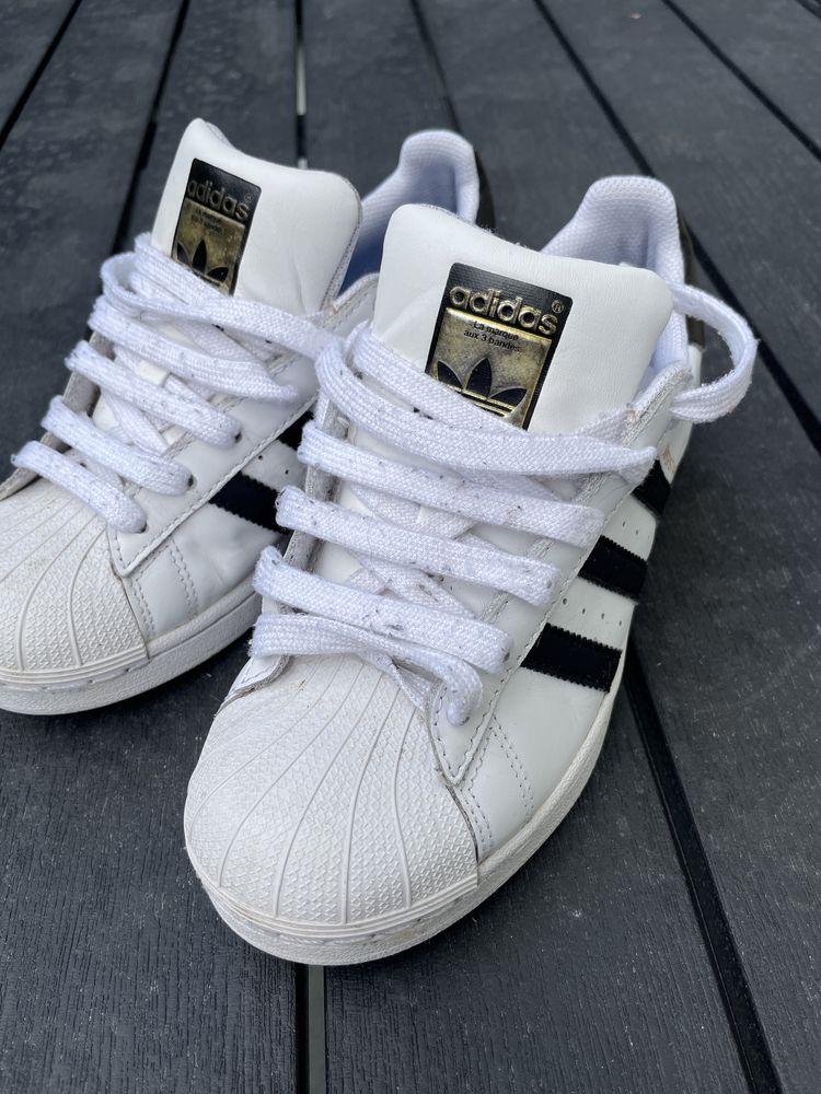 Adidas superstar 35.5