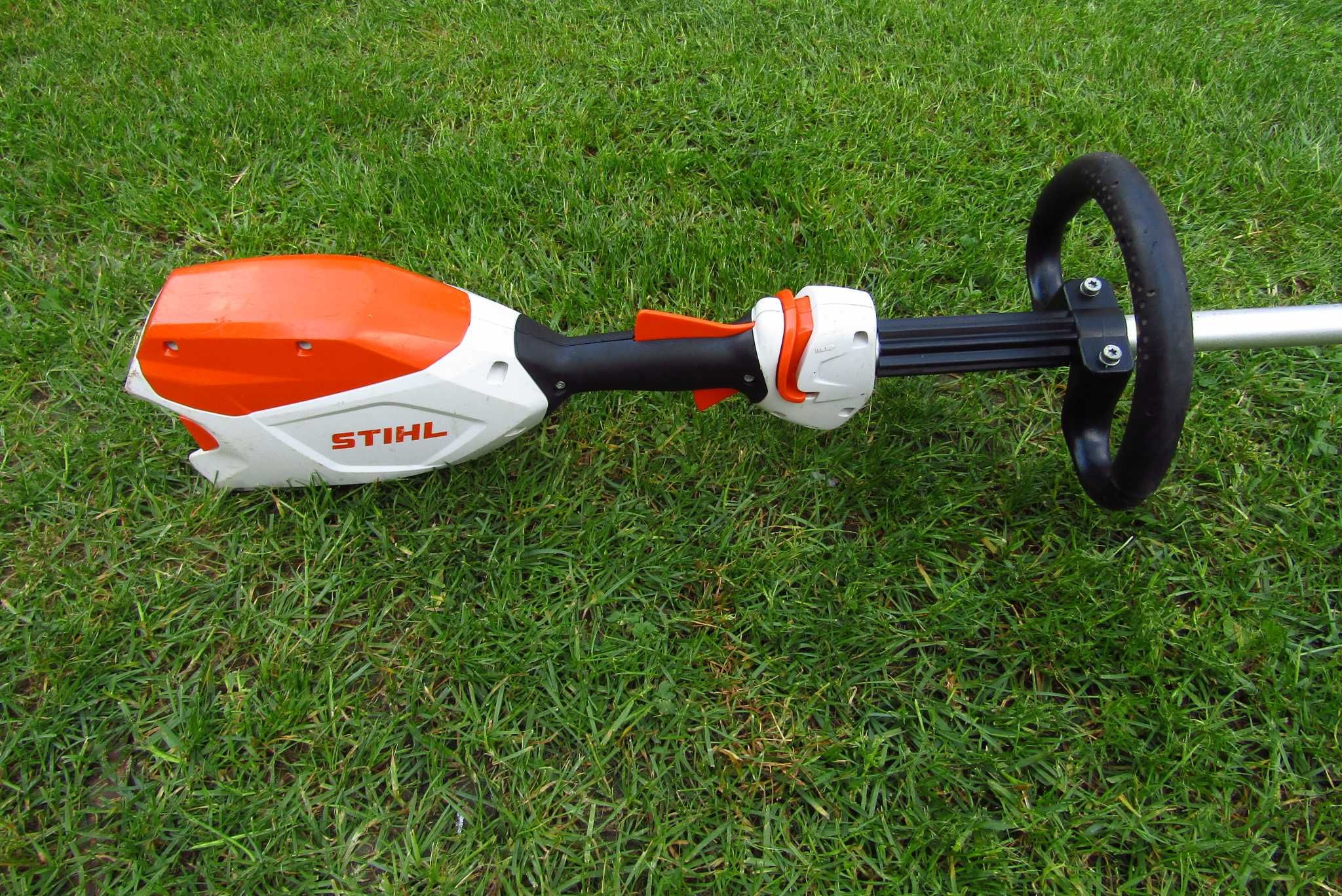 Stihl Akumulatorowa kosa do trawy
FSA 86 R