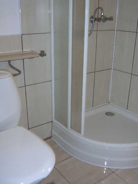 Mazury pokoje, apartamenty 2 i 4-osobowe 60 zl od osoby