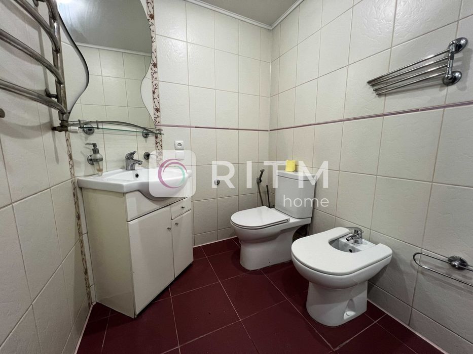 Оренда будинку в районі Київського майдану (центр міста)