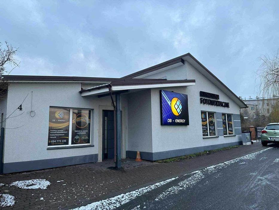 Lokal użytkowo handlowy + działka