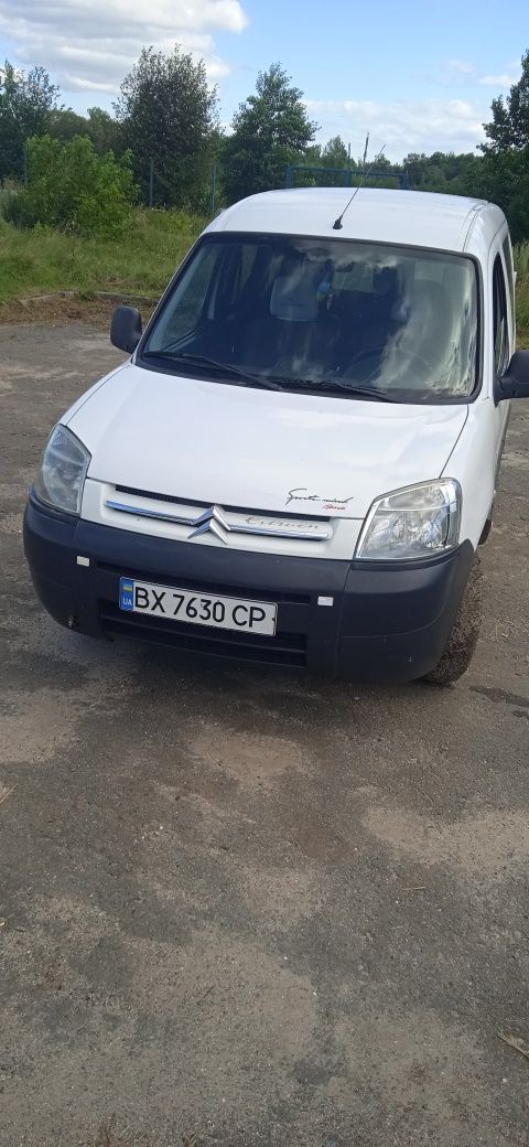 Продам власний автомобіль
