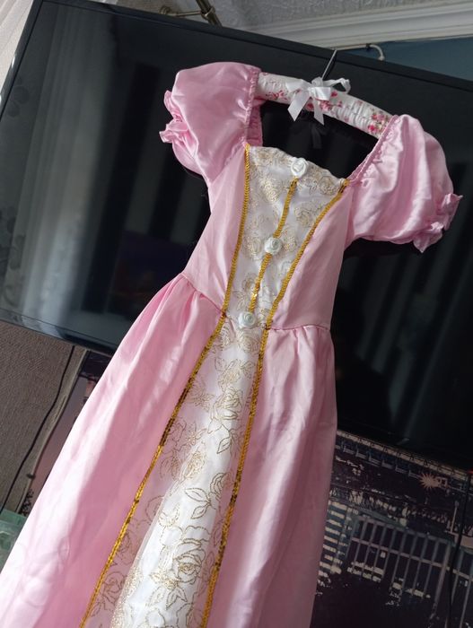 Sukienka kostium księżniczki bal karnawałowy i nie tylko