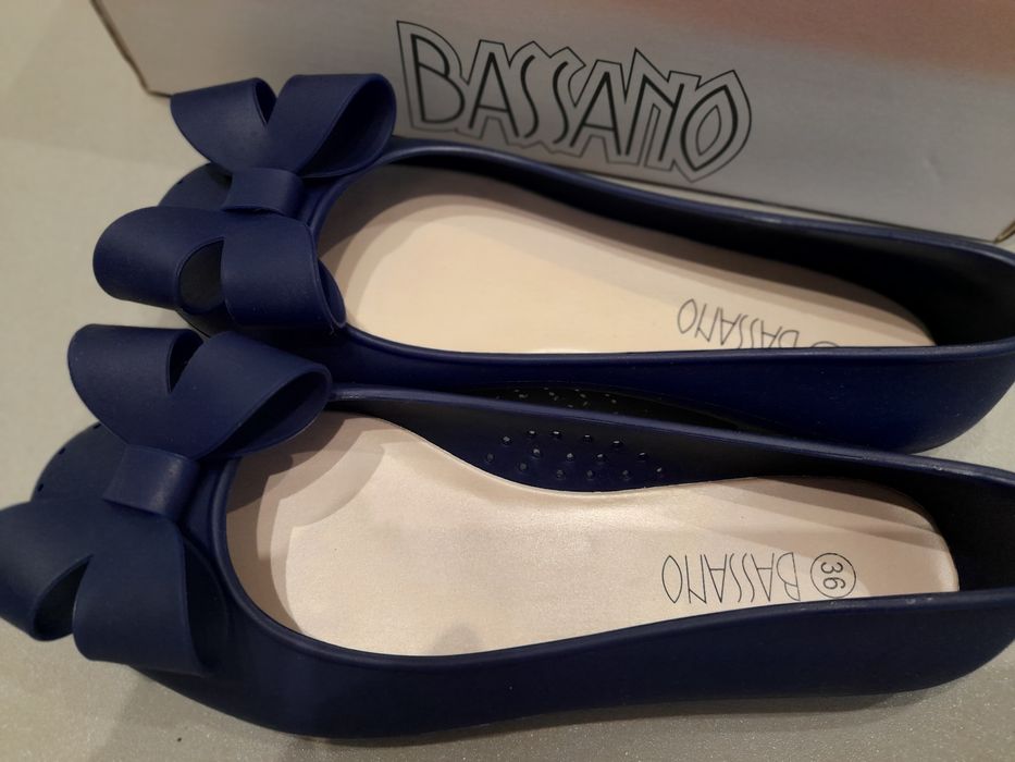 Baleriny granatowe z kokardą rozm 36