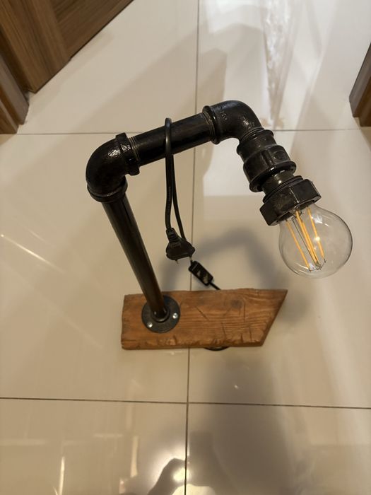 Ręcznie robiona lampa