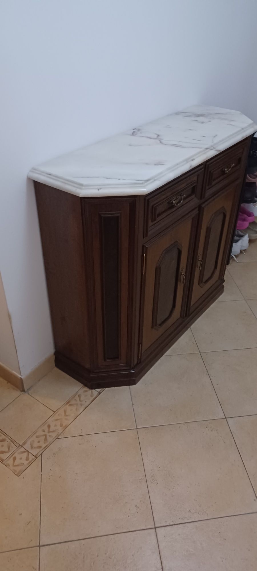 Móvel de entrada