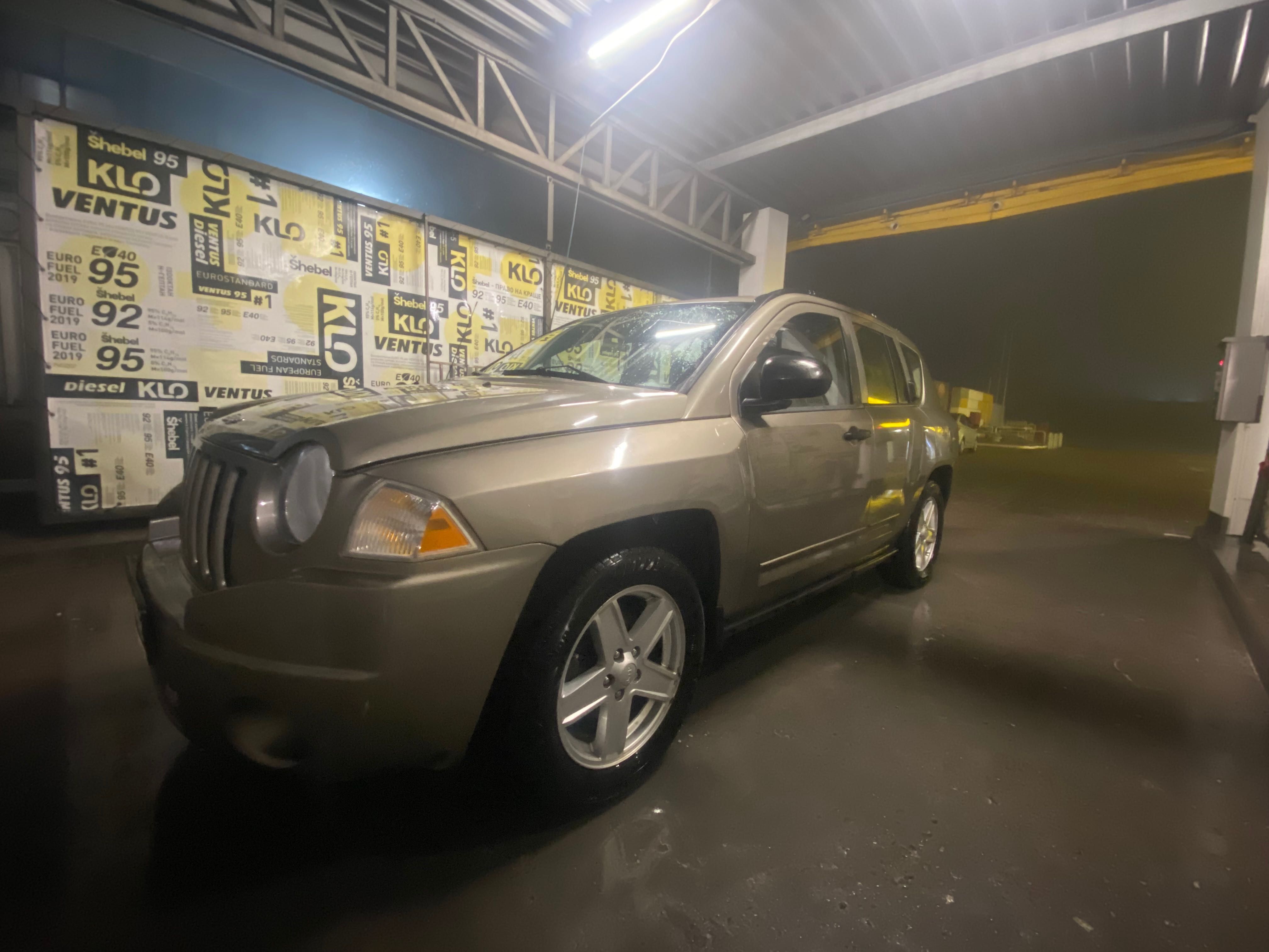 Продаж Jeep Compass