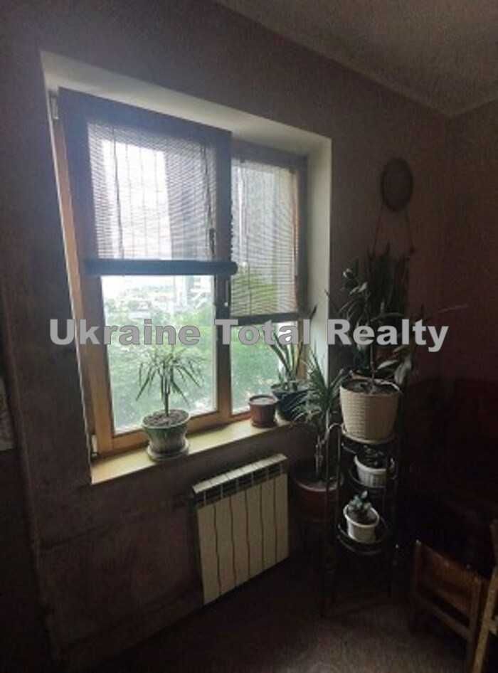 ПОЗНЯКИ ОСОКОРКИ! 2 кімнатна квартира! 2хв до метро! Срібнокільська 4