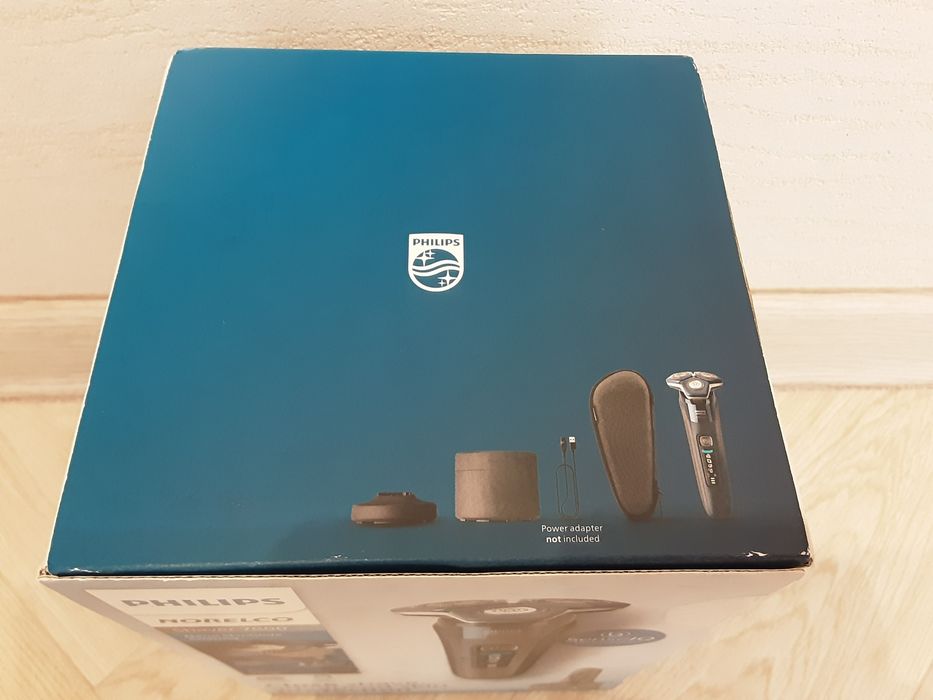 Новая Електробритва Philips Norelco Series 7800 S7885/85 под пломбой