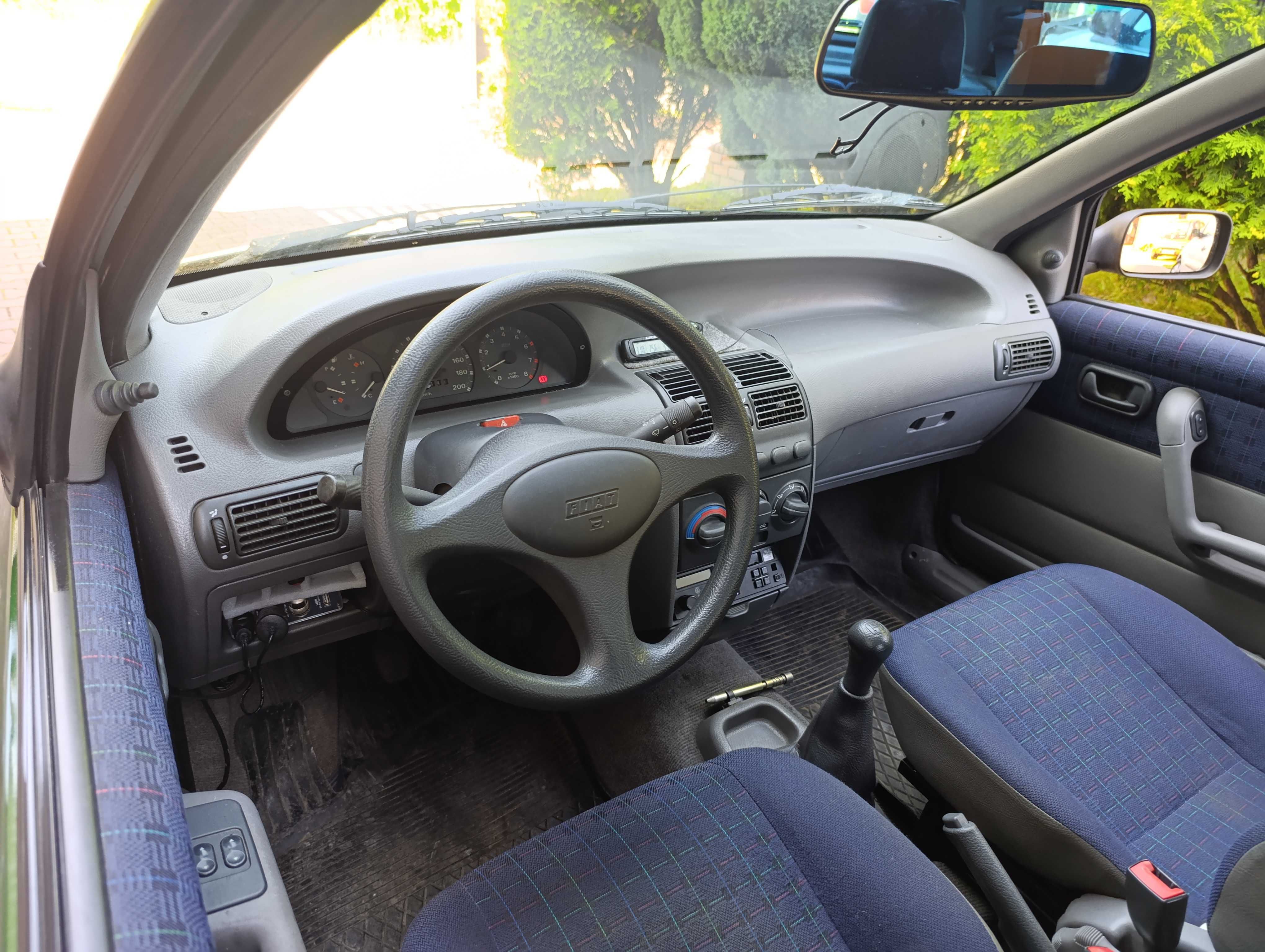 Fiat Punto 1.1 benzyna ładny stan rok 1996 ważne opłaty