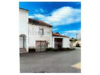 Garagem/ Arrecadação na Aldeia Grande, Maxial!!