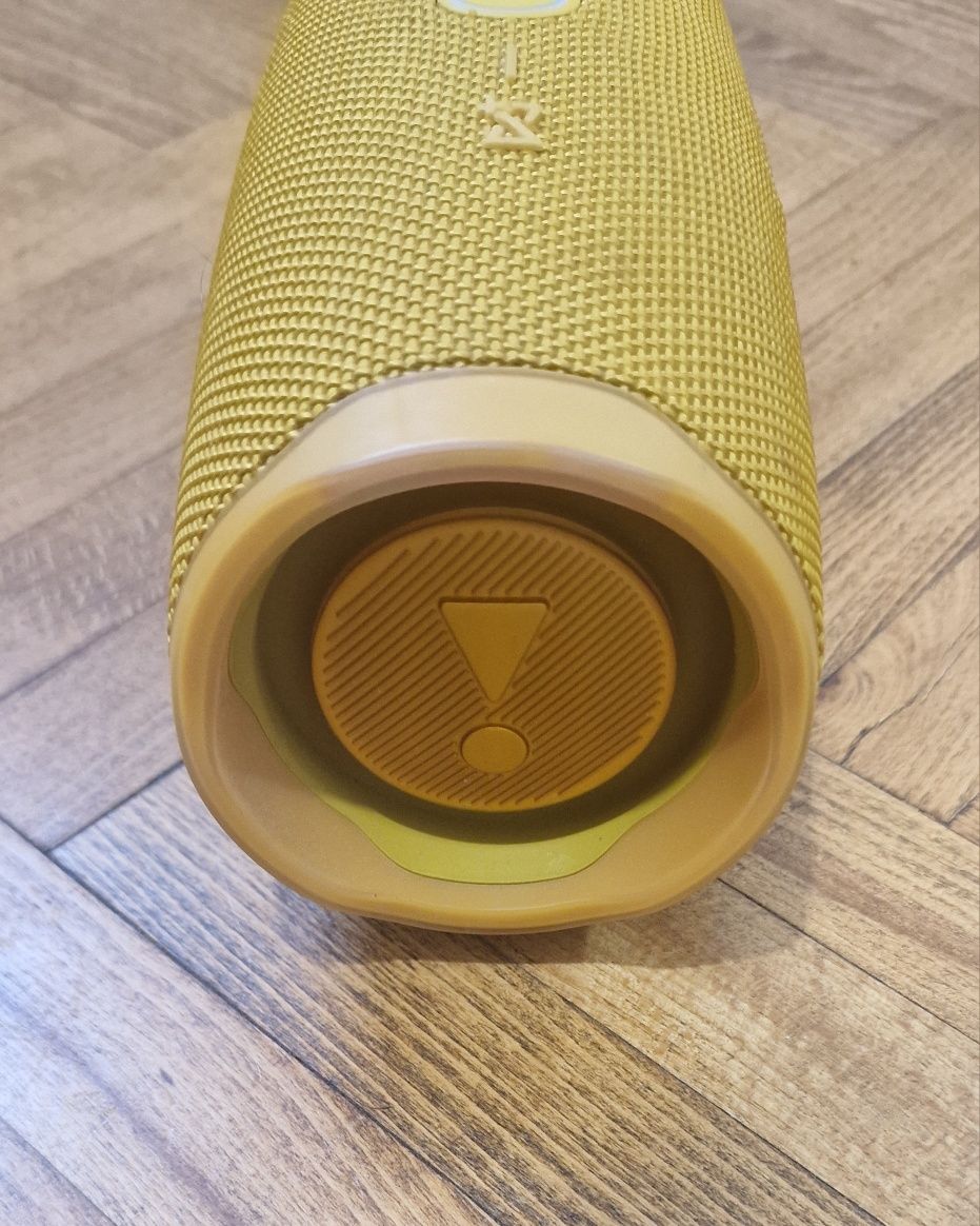 Głośnik bezprzewodowy JBL Charge 4