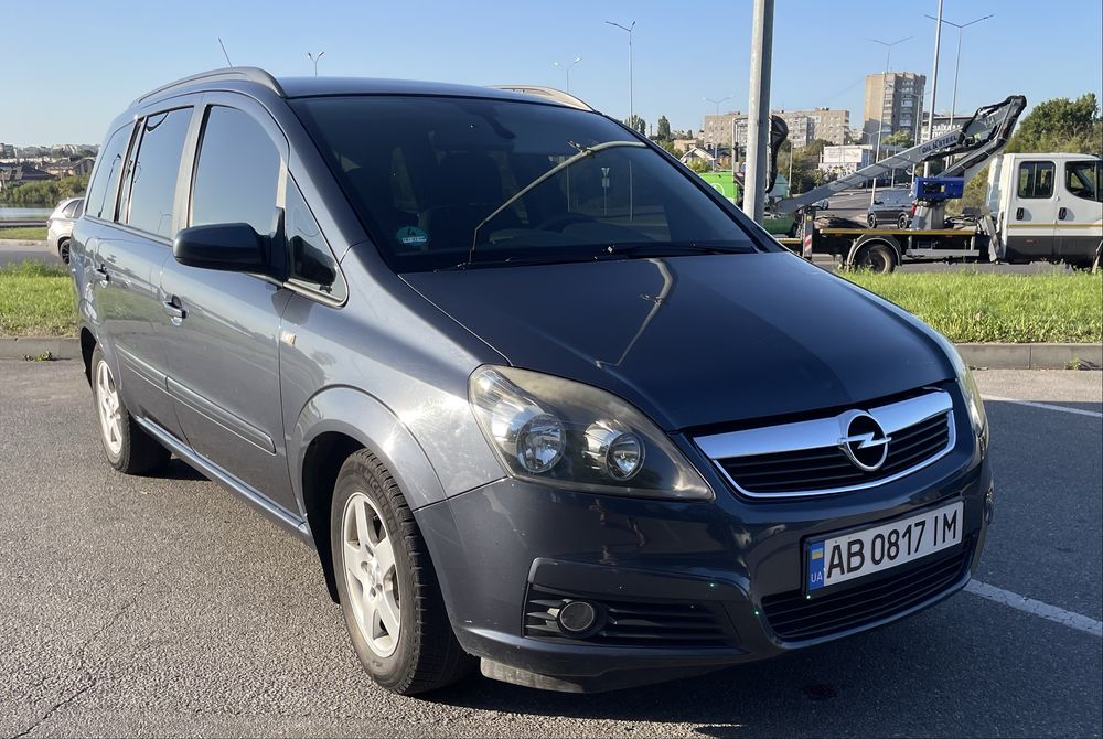 Продам Opel  Zafira