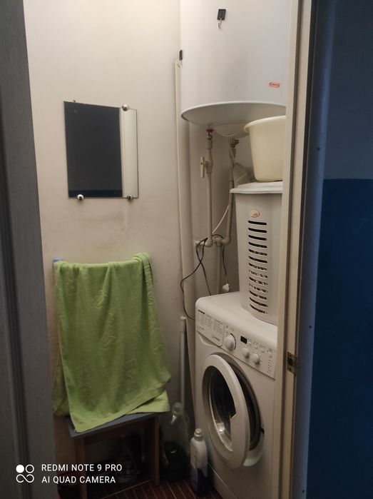 Продаж простора кімната в гуртожитку