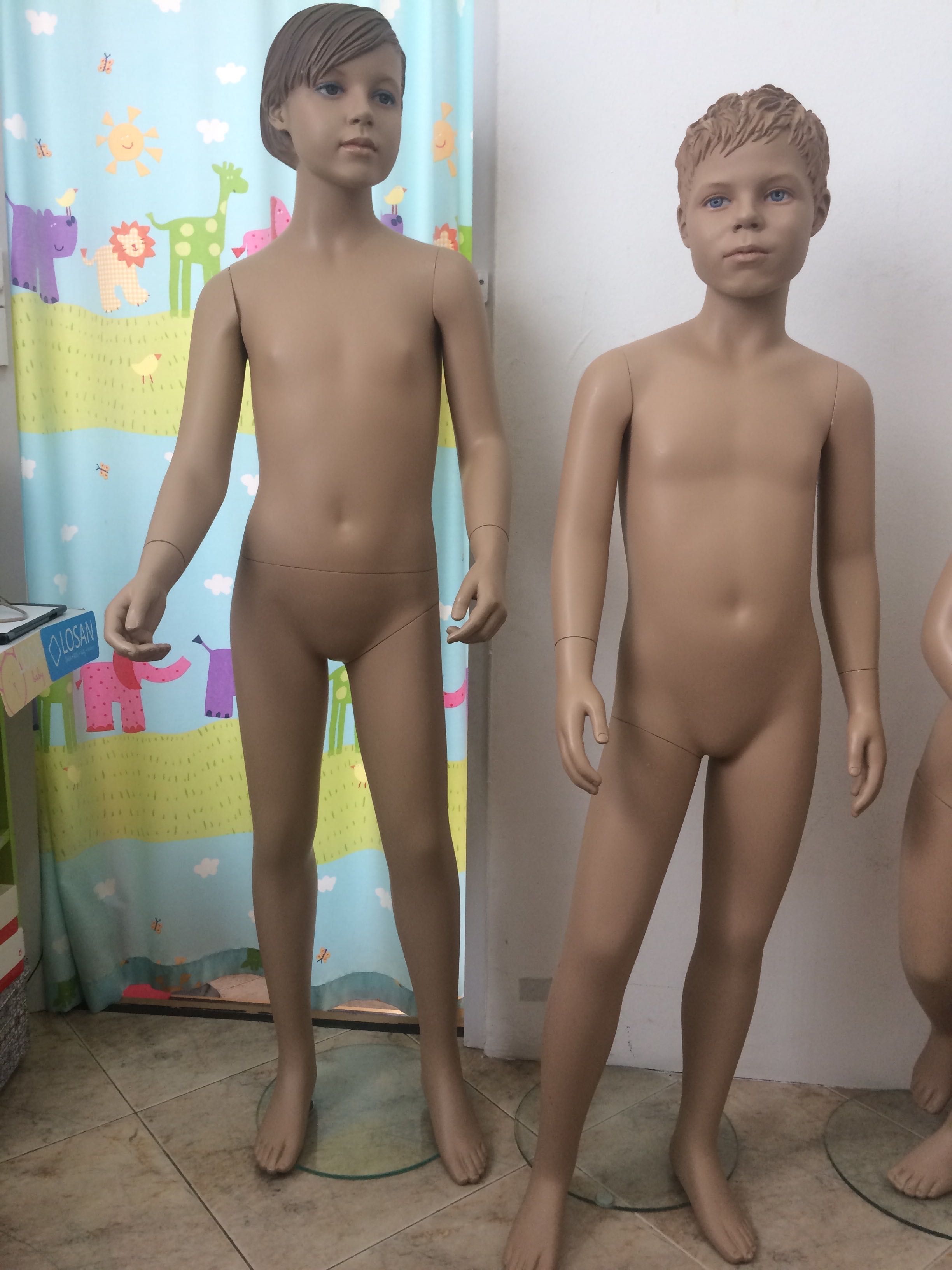 Manequins infantis