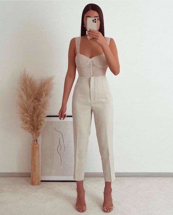 Трендові класичні штани Zara