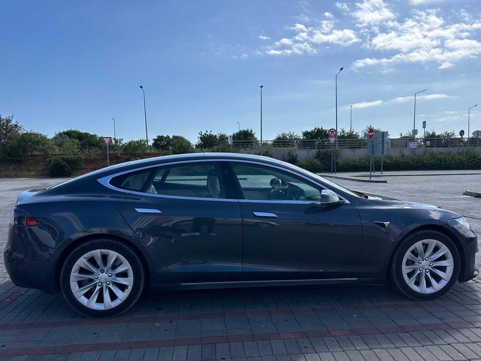 Tesla Model S 100D - Excellent Condition