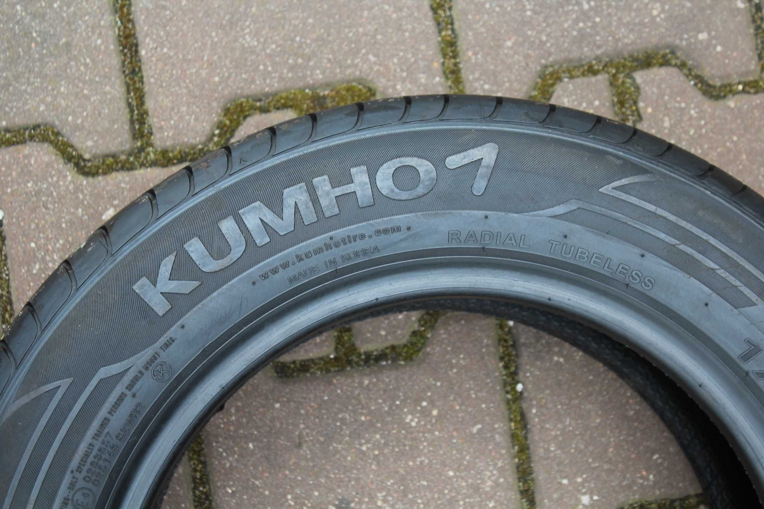 175 65 r14 Kumho  Ecowing Es01