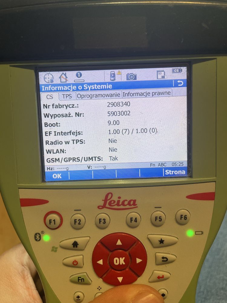 Leica cs15 z radiem do obslugi tachimetru i gps