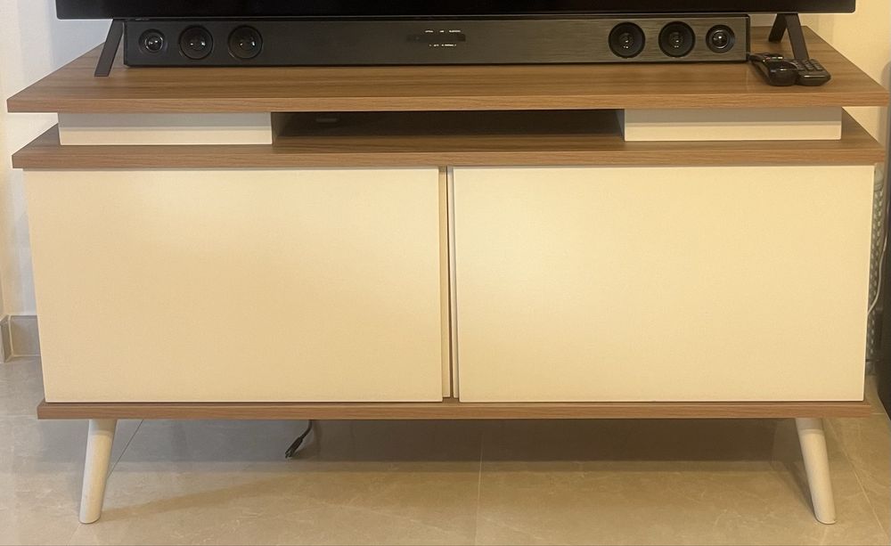 Móvel de televisão