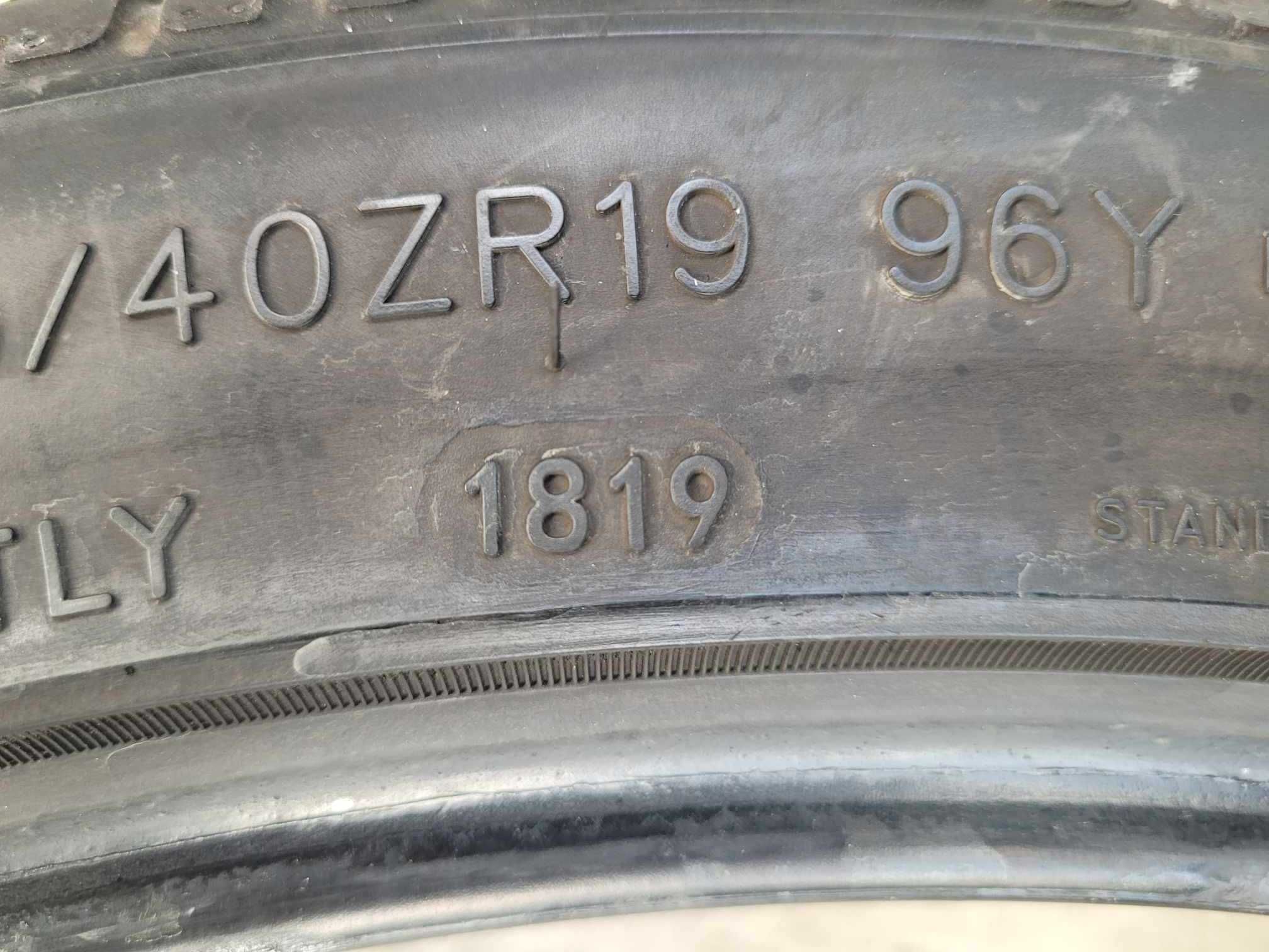 Komplet opon letnich 235/40R19 1819 GALLOPRO