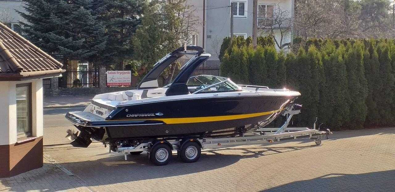 Łódź motorowa, motorówkaChaparral 257 SSX V8 (nie bayliner, sea ray)