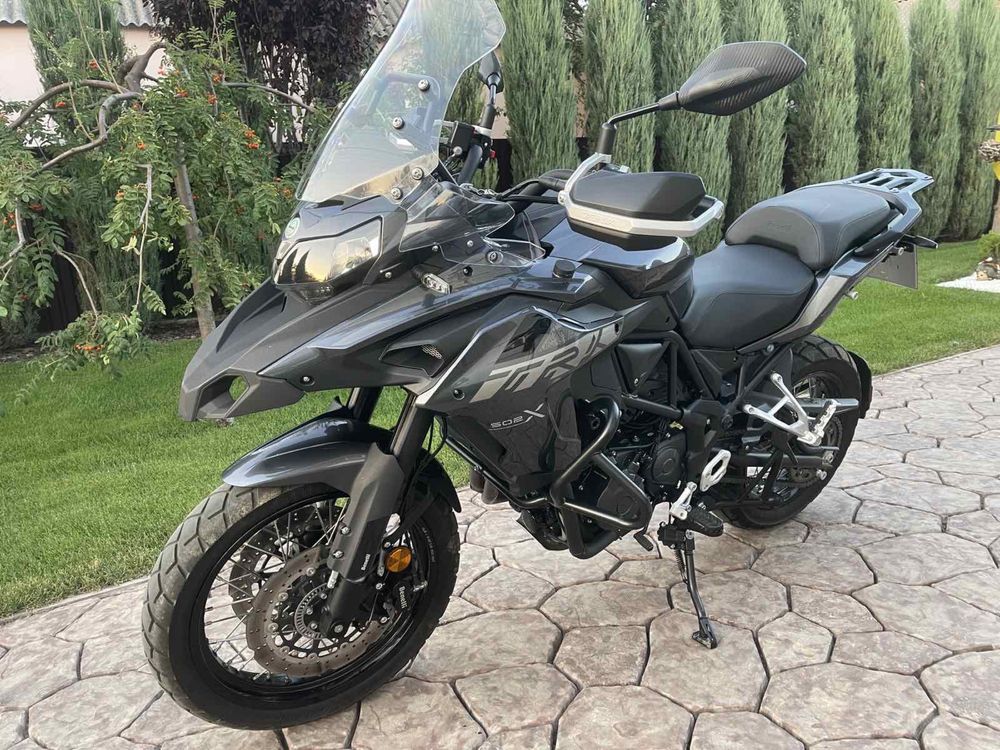 Продам Benelli TRK 502X