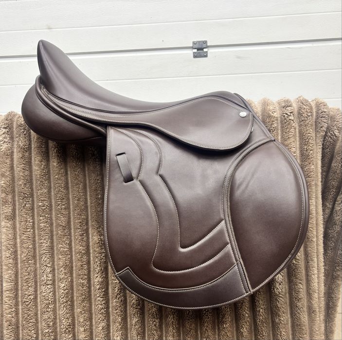 Siodło Premier Equine – 17,5”