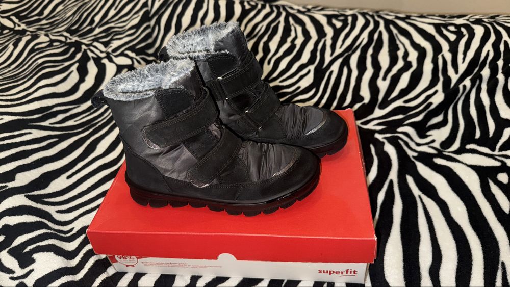 Продам зимние ботинки/сапоги Superfit, 36р