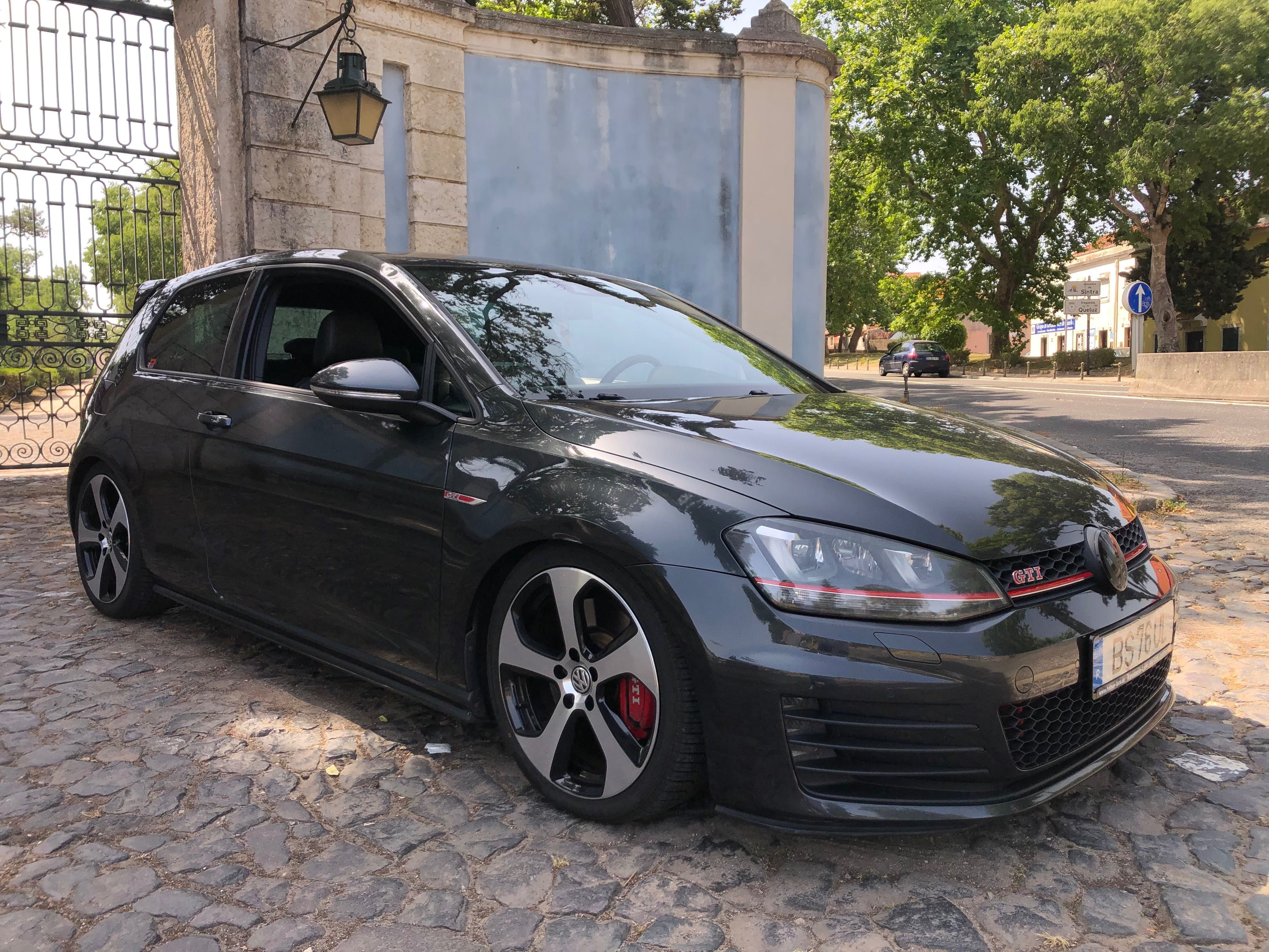 VW Golf TSI GTI 2.0 DSG PERFORMANCE Estofos em pele full extras
