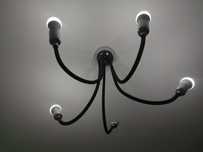 Lampa sufitowa ruchome ramiona