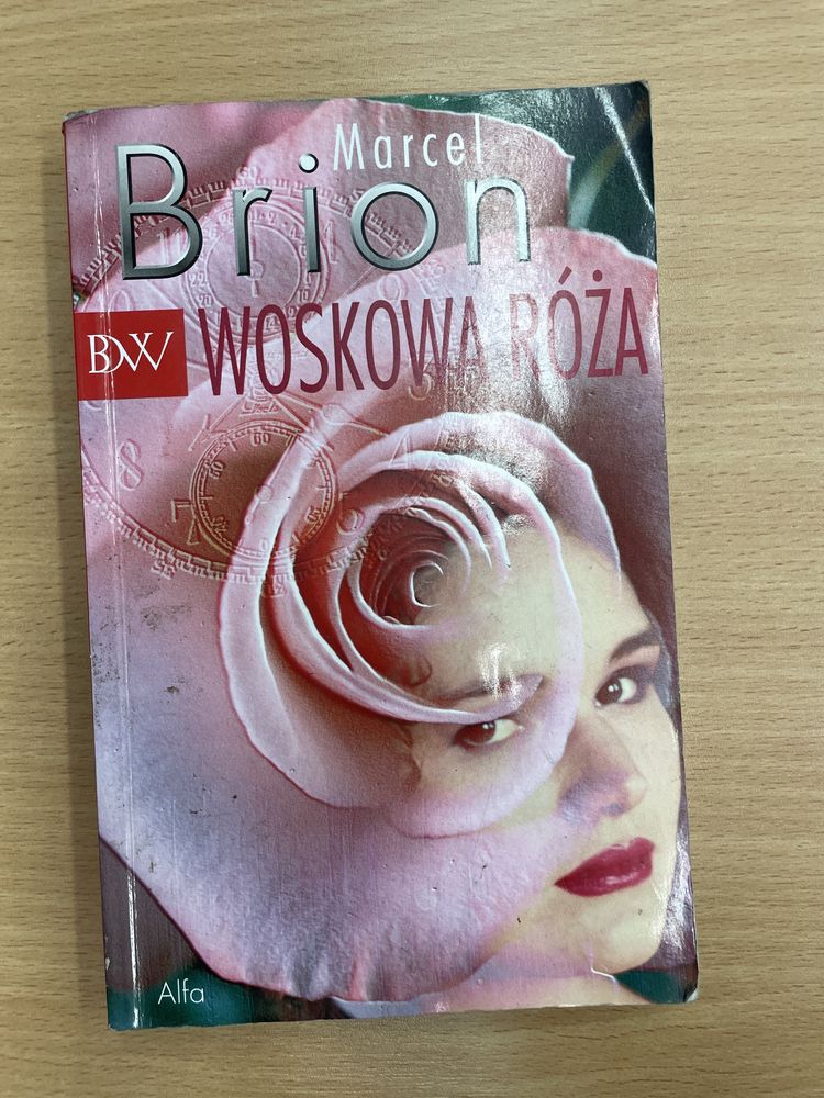 Woskowa Róża marcel brion