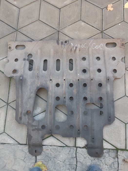 Защита двигателя Сенс, Ланос б/у