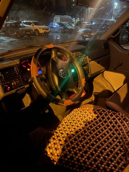 Продається мікробусік Volkswagen Transporter 4, дізель 1,9; 2002 року