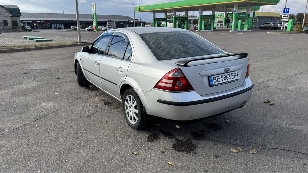 Ford Mondeo 1.8 газ/бензин