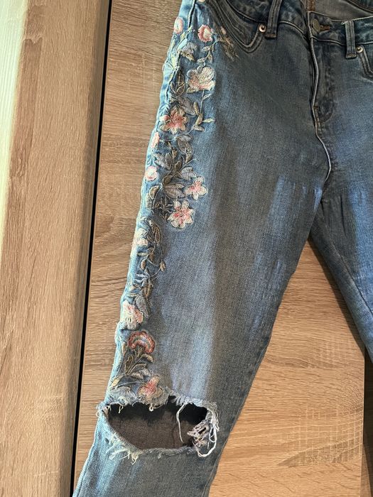 Dżinsy typu skinny ze streczem